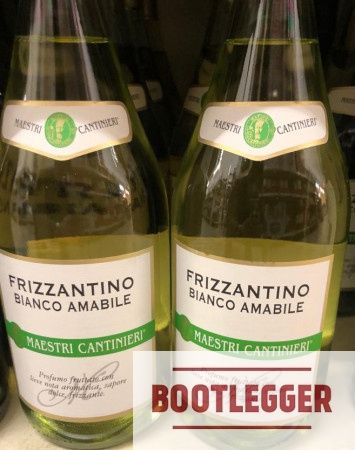 Cantinieri Frizzantino Bianco Amabile (Игристое полусладкое) 1,5л