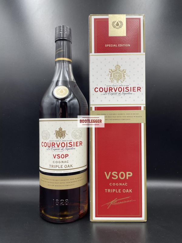 Courvoisier VSOP 1л
